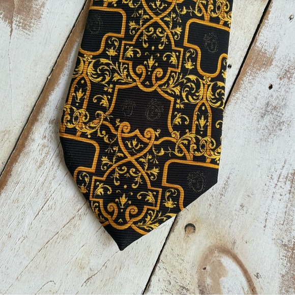 ERVE JACQUES men’s vintage baroque floral ornate silk tie black yellow gold EUC - Picture 2 of 8